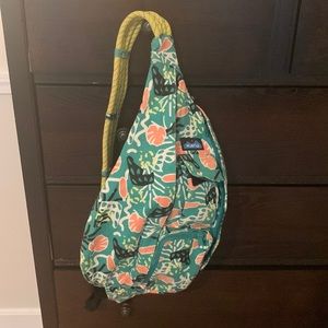 Kavu sling bag